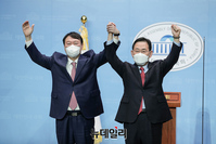 [포토] 윤석열 캠프, 주호영 의원 선대위원장으로 영입