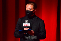 [포토] 뮤지컬 '빌리 엘리어트'서 인사말 하는 박명성 프로듀서