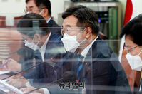 [포토] 발언하는 윤호중 더불어민주당 원내대표