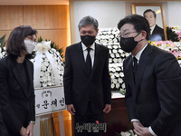 [포토] 조문하는 유승민