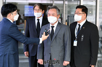 [포토] 노태우 전 대통령 빈소 조문하는 이기흥 대한체육회장