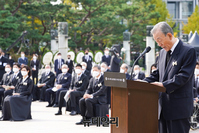 [포토] 노 전 대통령 국가장 영결식, 추도사하는 노재봉 전 국무총리