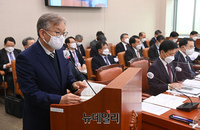 [포토] 발언하는 권칠승 중소벤처기업부 장관