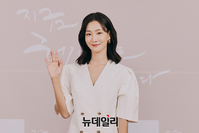 [포토] 박효주 "지헤중 많이 사랑해주세요"