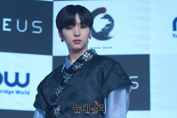 [포토] 원어스 서호 '여유로운 미소'