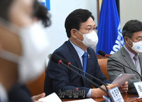 [포토] 발언하는 송영길 민주당 상임선거대책위원장