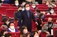 [포토] 리버티국제영화제 개막식 참석한 김성민 자유북한방송 대표