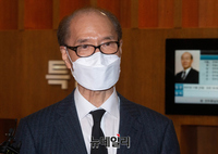 [포토] 전두환 전 대통령 빈소 찾은 김용갑