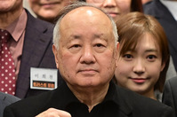 [포토] 트러스트포럼 참석한 피아니스트 한동일 