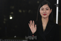 [포토] 청룡영화상 배우 이수경 '단아한 블랙 패션'