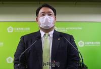 [포토] 서울시 예산 정상화 촉구 기자회견 참석한 이성배 시의원