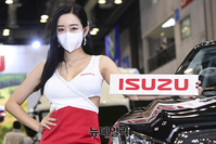 [포토] 모델 한지오 "서울모빌리티쇼 많은 관람 부탁해요"