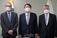 [포토] 영국대사 접견하는 윤석열 후보