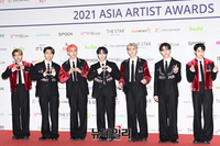 [포토] 엔하이픈, 2021AAA 신인상 수상