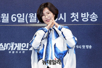 [포토] 이선희 '싱어게인2' 많이 찾아주세요