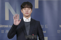 [포토] 언프레임드 박정민 "감독으로 인사드립니다"