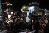 [포토] 강릉중앙시장 찾은 윤석열 국민의힘 대선 후보