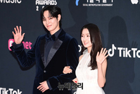 [포토] 2021마마 김영대·김혜윤 '선남 선녀'