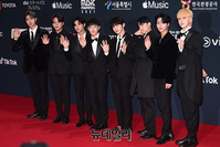 [포토] 2021마마 에이티즈 "멋지게 차려 입었어요"