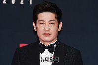 [포토] 2021MAMA 허성태, 오징어게임 인기 배우