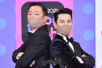 [포토] KBS연예대상 허재·장민호 "갓파더 기대해주세요"