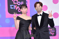 [포토] KBS연예대상 이소라·은혁, 다정하게