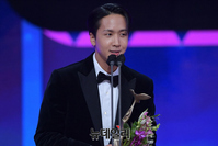[포토] KBS연예대상 라비, 신인상 수상