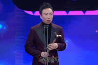 [포토] 올해의 DJ상 수상한 'KBS연예대상' 박명수
