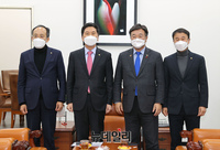 [포토] 회동 갖는 여야 원내대표