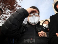 [포토] 대장동 사건 첫 공판 마친 정영학 회계사