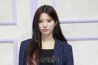 [포토] 프로미스나인 송하영, 당당한 카리스마