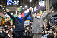 [포토] 구리전통시장 찾은 이재명 민주당 대선후보