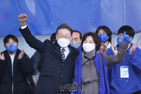 [포토] 대구 동성로서 이재명 지지 나선 추미애 전 장관