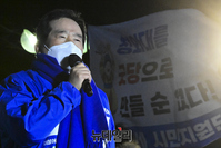 [포토] 이재명 후보 지지호소하는 정세균