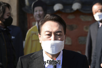 [포토] 박정희 전 대통령 생가 찾은 윤석열