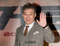 [포토] '영화 뜨거운피' 보스로 돌아온 배우 김갑수