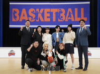 [포토] JTBC 예능 '언니들이 뛴다-마녀체력 농구부' 기자간담회