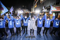 [포토] 충북 청주서 지지 호소하는 이재명 대선후보