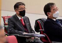 [포토] 대장동 게이트 세미나 참석한 이헌 변호사