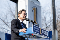 [포토] 대구 두류공원 찾은 이재명 후보