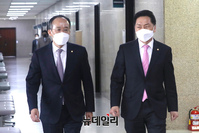 [포토] 시도당위원장 회의 참석하는 김기현·추경호