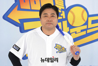 [포토] 양신 양준혁 '빽 투 더 그라운드' 합류