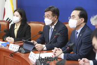 [포토] 발언하는 윤호중 민주당 비대위원장