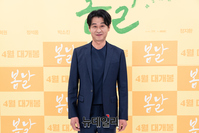 [포토] 박혁권 '봄날'로 돌아왔어요