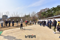 [포토] '율곡로 터널 상부 녹지 생태축 공원' 올여름 완공 예정