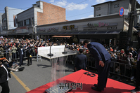 [포토] 경북 상주중앙시장 방문한 윤석열 당선인