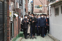 [포토] '면목동 모아타운 시범사업지' 찾은 오세훈 서울시장