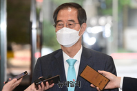 [포토] 출근하는 한덕수 국무총리 후보자