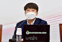 [포토] 모두발언 하는 이준석 국민의힘 대표