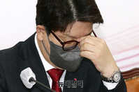 [포토] 생각에 잠긴 권성동 국민의힘 원내대표